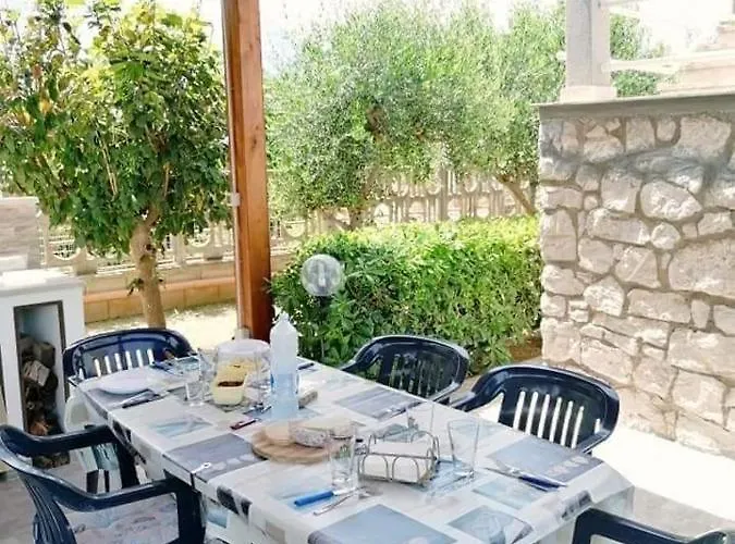 بيت للعطل Giulia ألكامو مارينا